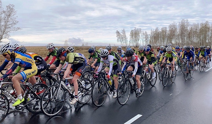 На шоссе Копейска выиграла награду в горной гонке