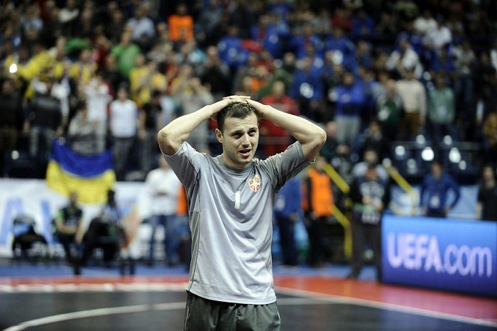 Иранцы шесть раз огорчили Аксентиевича…