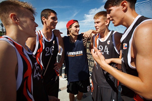 День физкультурника в Тюмени. Набережная