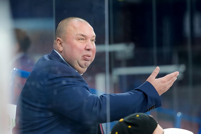 «Легион-2003» тренирует Андрей Волков