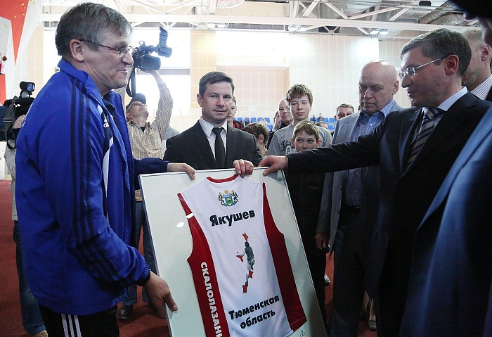 Открытие легкоатлетического манежа в Тюмени