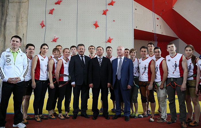 Открытие легкоатлетического манежа в Тюмени