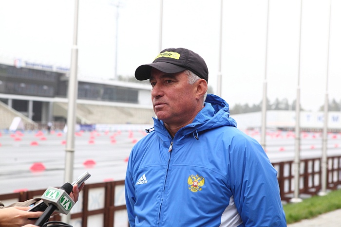 Легендарный тренер по биатлону Леонид Гурьев 11-го января отмечает день рождения