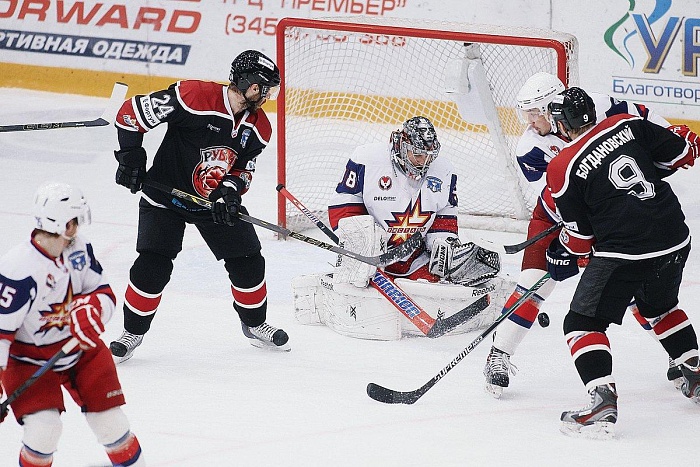 Фото Владимира ОГНЁВА