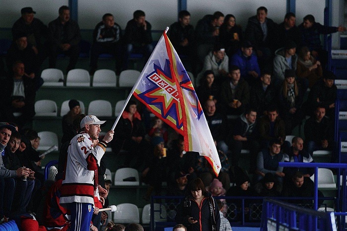 Фото Владимира ОГНЁВА