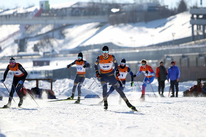 «Тюменский лыжный марафон» выиграл двукратный чемпион мира по биатлону