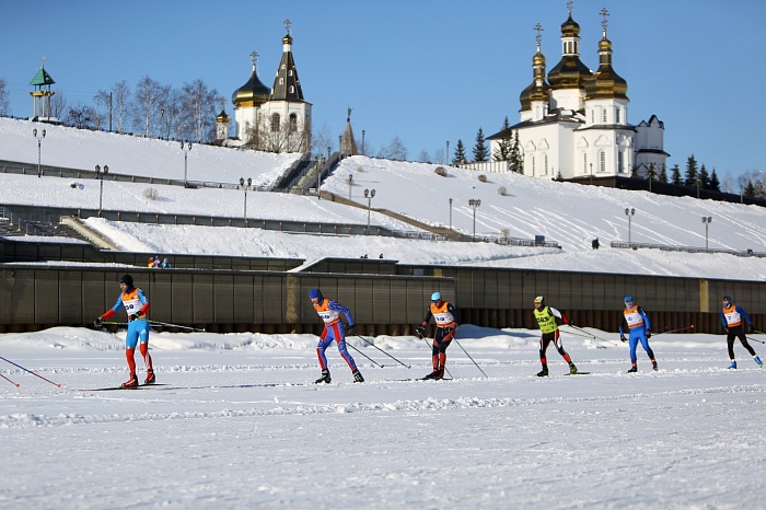 «Тюменский лыжный марафон» выиграл двукратный чемпион мира по биатлону
