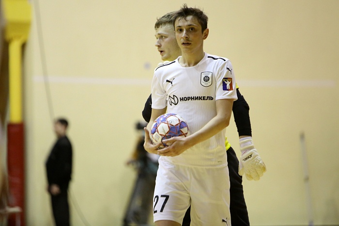 Чемпионат России по мини-футболу. Суперлига. 17-й тур. МФК «Тюмень» - «Норильский никель». 9-10 апреля