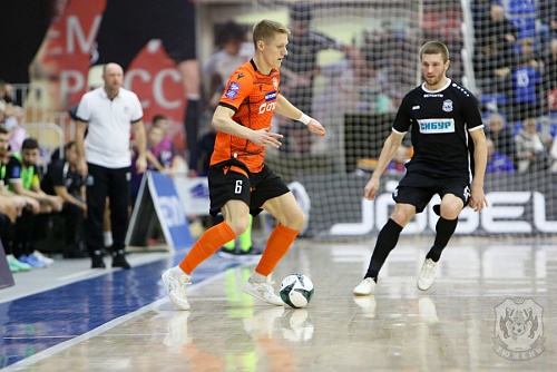 Футзальный клуб «Тюмень» дома уступил команде из Сыктывкара