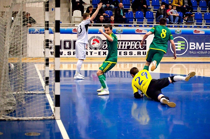 Фото Александра ЗЫРЯНОВА