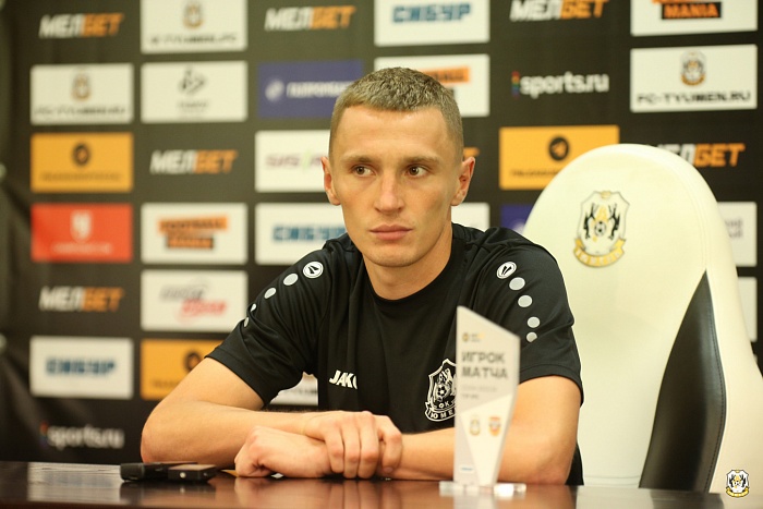Экс-форвард ФК «Тюмень» Евгений Татаринов перешёл в астраханский «Волгарь»