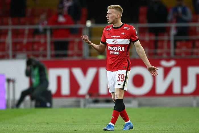 Тюменский футболист Павел Маслов, выступающий за ФК «Спартак», попробовал себя в роли...комментатора!