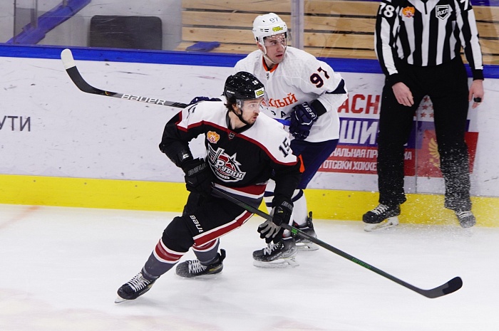 ХК «Рубин» покинули форвард Георгий  Бусаров и ещё шесть игроков