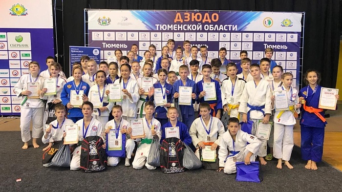 Юные дзюдоисты радовались титулам
