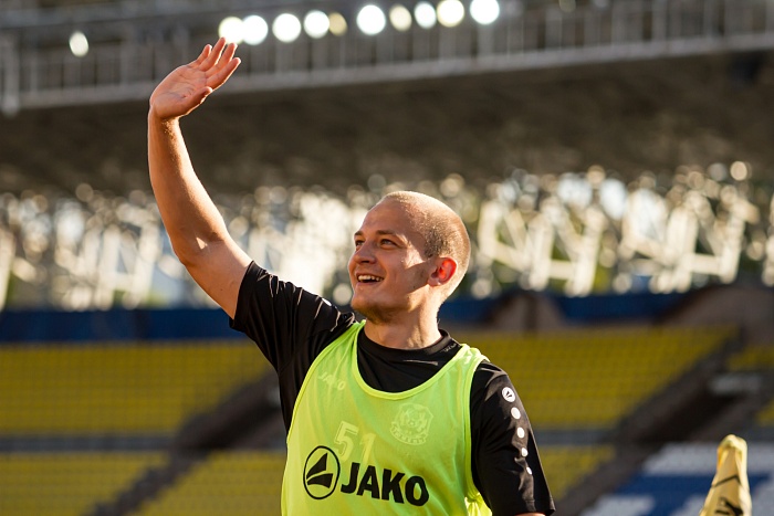 Защитник футбольного клуба «Тюмень» Антон Синяк: «Хотелось передать привет тем, кто говорил, что мы - домашняя команда»