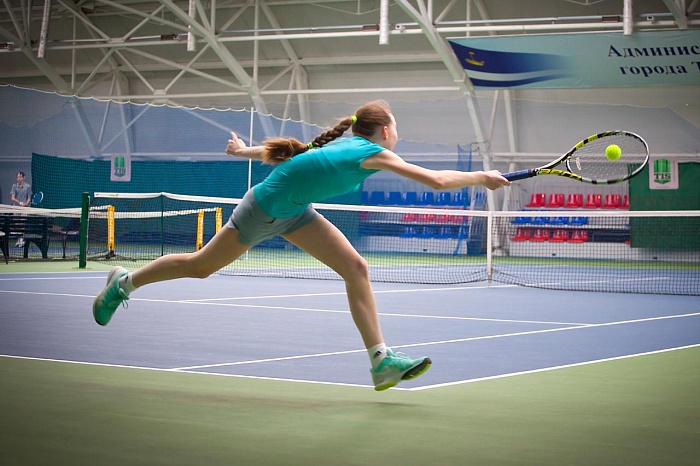 Удачно начала турнир в Новосибирске