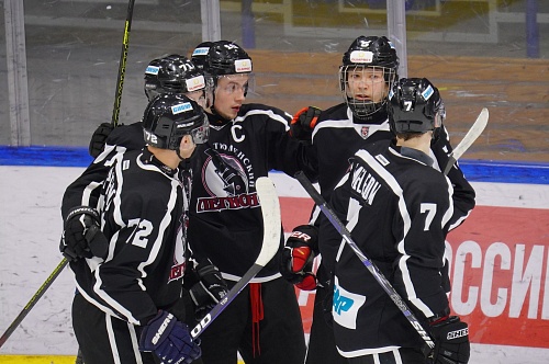 Хоккейная команда «Тюменский Легион» обыграла статусного соперника