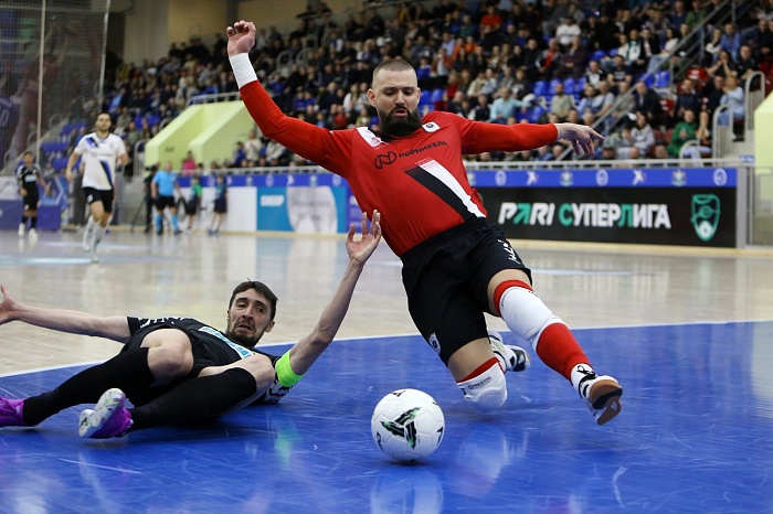 Президент мини-футбольного клуба «Тюмень» Александр Попов: «Всё будет зависеть от того, как Артём Антошкин проявит себя в плей-офф»