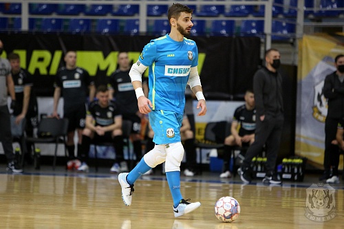 Лео Гужиэл: «Руан забивал мне в Бразилии»