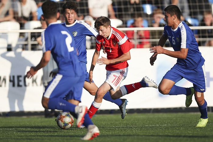 Иван Зазвонкин перешёл в «Крылья Советов»