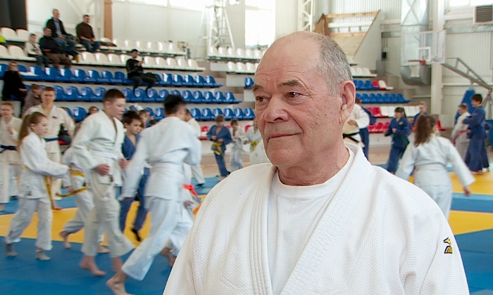 Тренеры по дзюдо Николай Хохлов и Андрей Вуколов рассказали, что надевали вместо кимоно