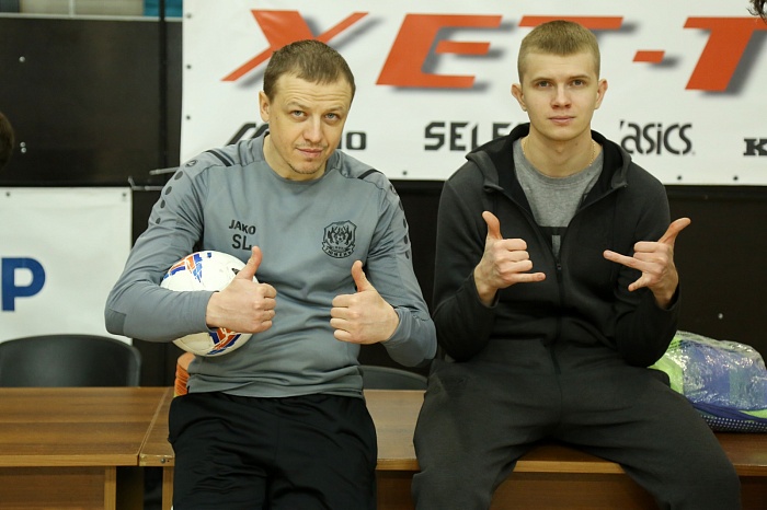 Болельщиков приглашают 6-го апреля в СК «Центральный» поддержать дублёров мини-футбольного клуба «Тюмень» на старте плей-офф!