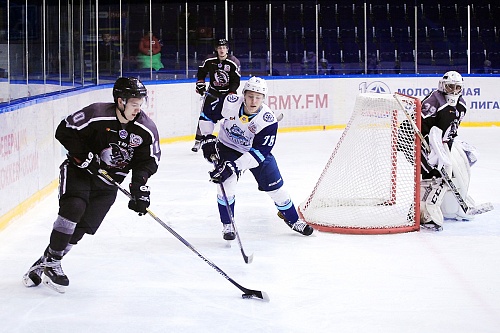 МХЛ назвала лучших игроков