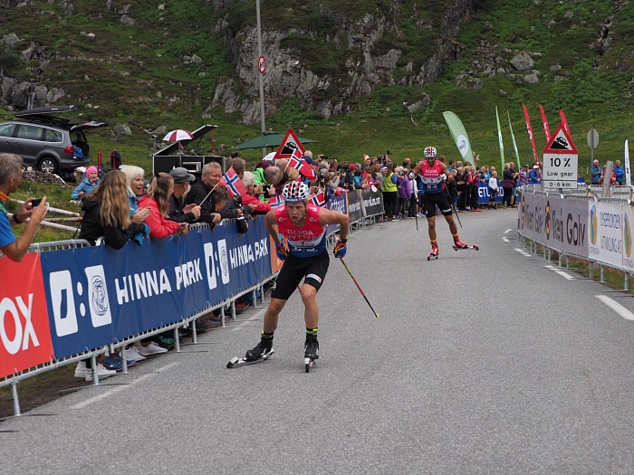 Подъем в гору остался за норвежцами
