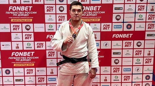 Асан Аугалиев выиграл бронзу первенства России