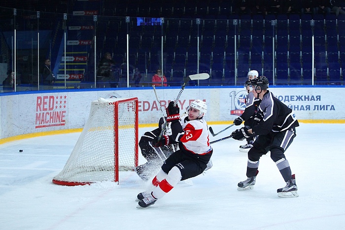 «Тюменский Легион» завершил сезон в Омске