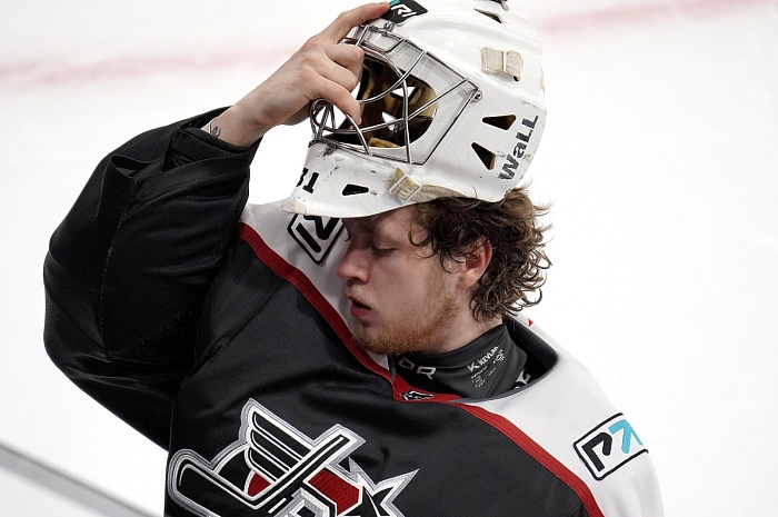 Вратарь хоккейного клуба «Рубин» Алексей Щетилин: «Свои «сухари» не считаю»