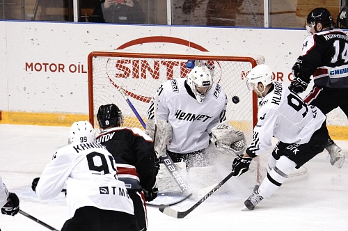 Тюменский хоккейный клуб «Рубин» начал плей-офф ВХЛ с победы!