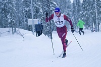 Белов на альтернативных стартах стал пятым в скиатлоне