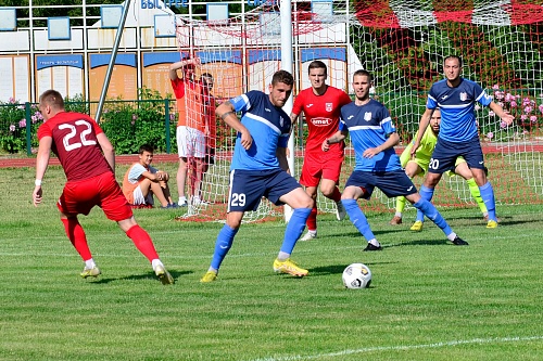 В субботу, 10-го июня, футболисты «Тюмени-2» сыграют в Магнитогорске