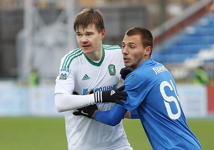 Ближайший соперник подписал Погребняка