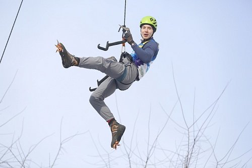 Ледолазы из Кирова и Кемерово – лучшие на международных соревнованиях в Тюмени