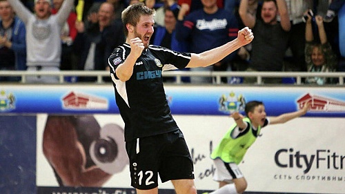 Игрок МФК "Тюмень" Андрей Батырев пришел в гости к "ТА" и как всегда был откровенен