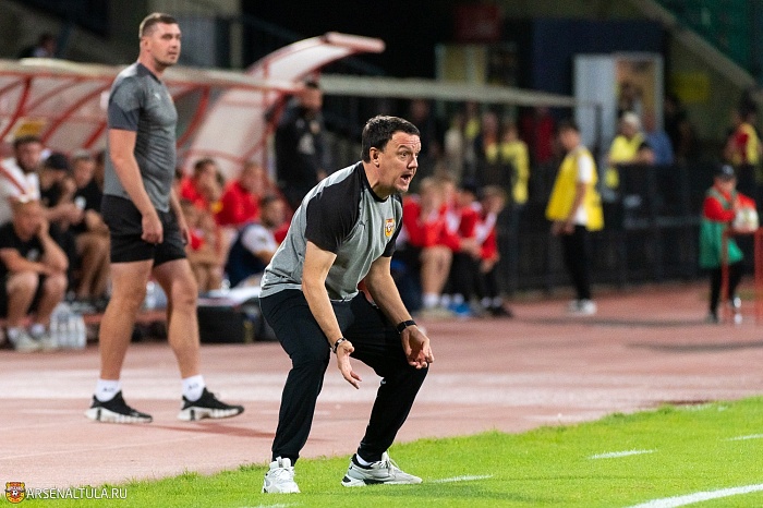 Наставника тульского футбольного клуба «Арсенал» переманивают в «Балтику»