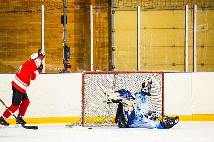 «Красная машина» переехала динамовцев