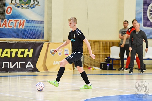 Дубль Александра Марфенко принёс волевую победу над лидером