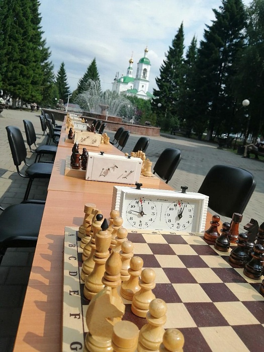 В Юргинском поблагодарили ветеранов