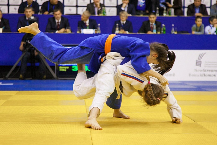 Юниоры выйдут на уральское татами