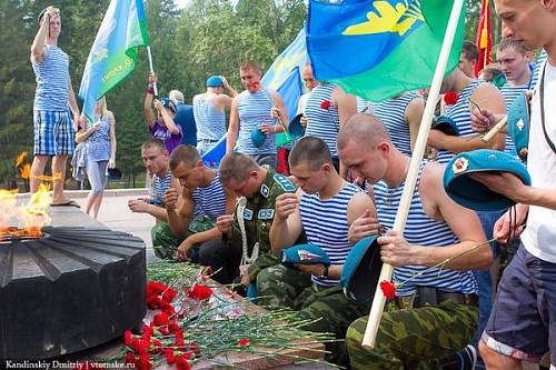 Тюменские десантники любят силовые виды и футбол