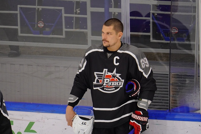 Капитан тюменского хоккейного клуба «Рубин» Александр Осипов: «В атаке у нас мало что получалось, агрессии не хватало»