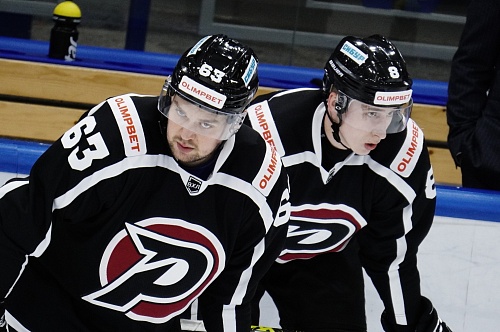 Хоккеисты «Рубина» проведут домашний матч с фарм-клубом омского «Авангарда»