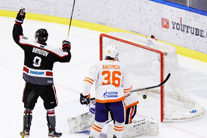 ХК «Рубин» 10 апреля проведёт шестой матч полуфинала «Кубка Петрова» с ХК «СКА-Нева» из Санкт-Петербурга