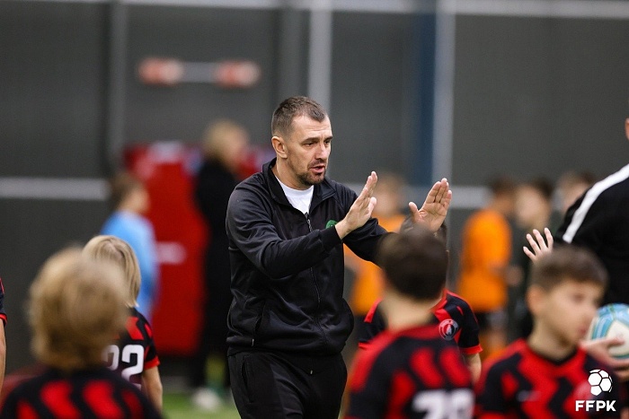 «Юность» из Мегиона уступила тюменской команде «Дерби» в открытом Кубке области по мини-футболу