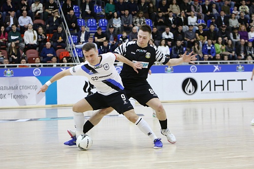 Третий матч четвертьфинальной серии плей-офф PARI-Суперлиги между МФК «Тюмень» и «Норильским никелем»: эксклюзивно на «Футбольном»