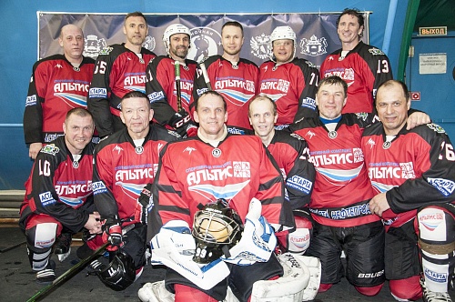«Альтис» выиграл хоккейный титул