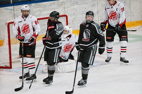 Чемпионат МХЛ. «Тюменский Легион» – «Омские Ястребы». 9-10 сентября